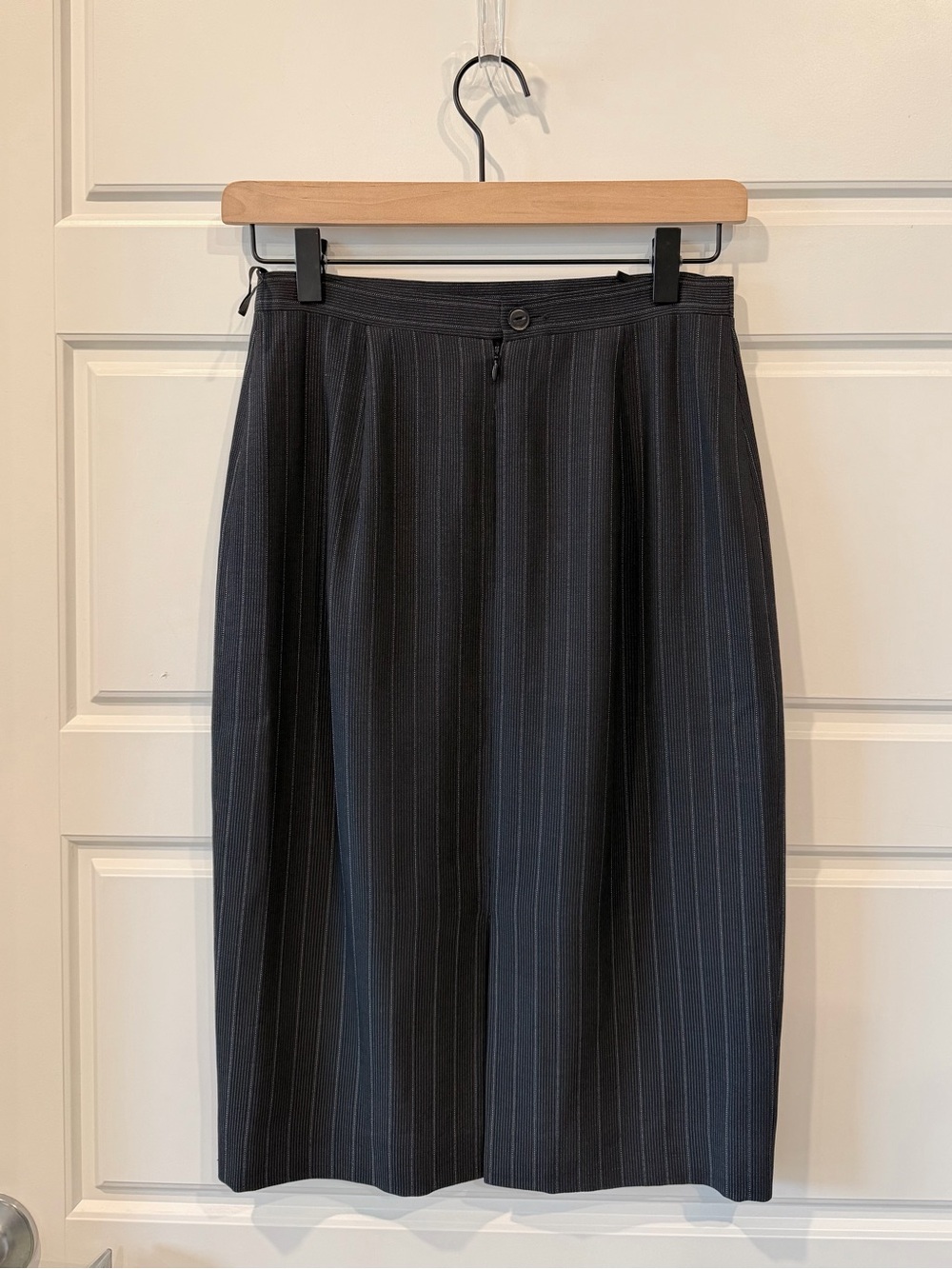 Vintage Genny Italian Pinstripe Mini Skirt – Wool Silk Blend – Y2K Office Siren - Picture 2 of 8